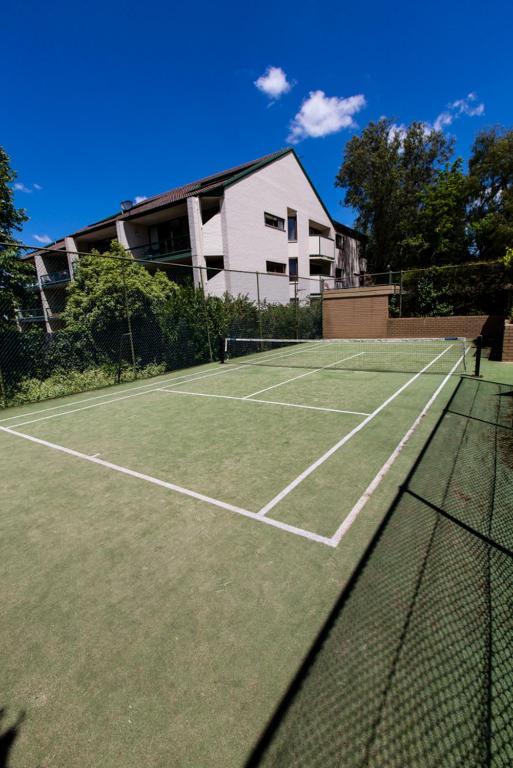 Kingston Court Serviced Apartments Canberra Esterno foto